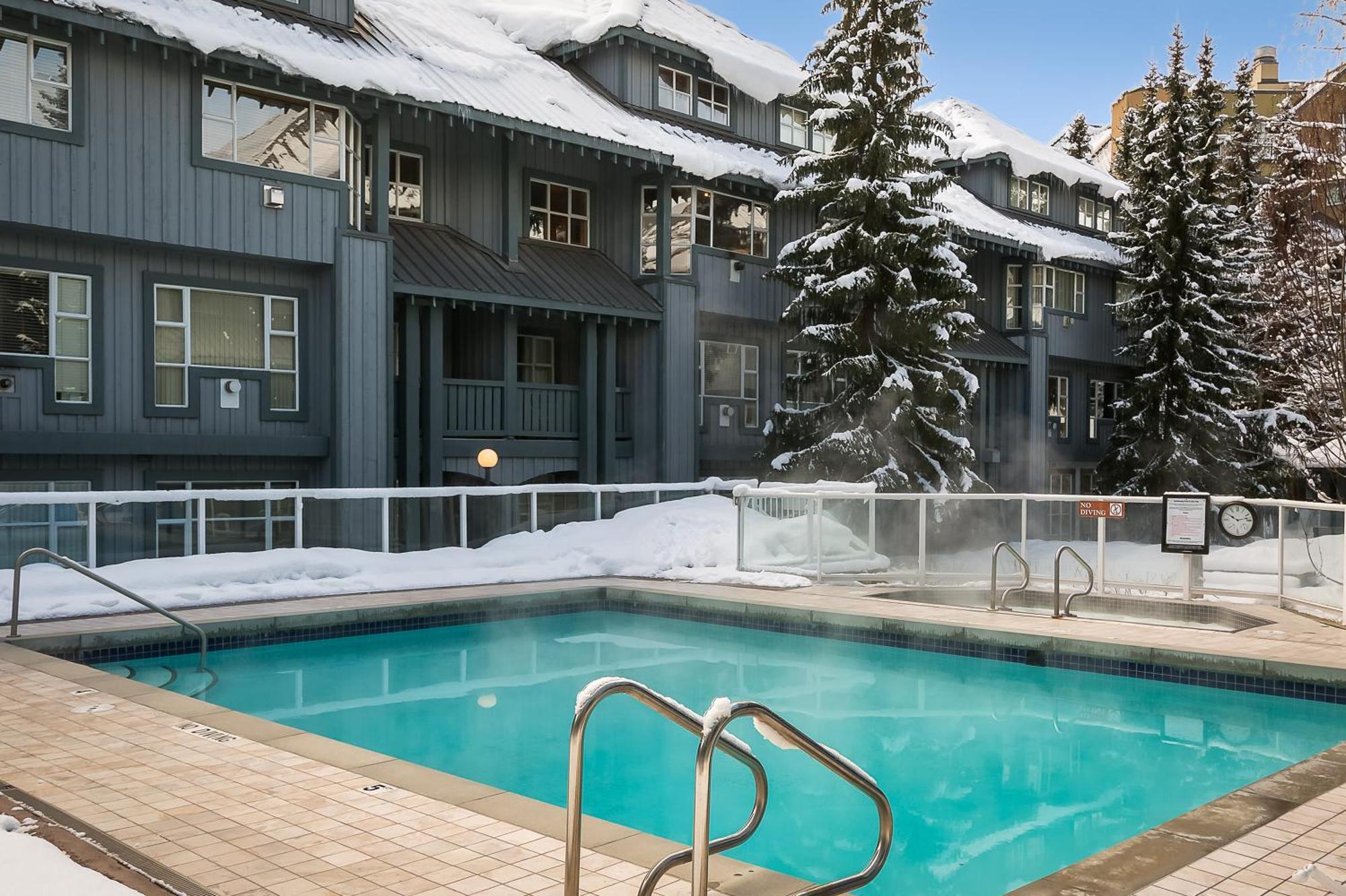 Glacier Lodge Whistler Zimmer foto